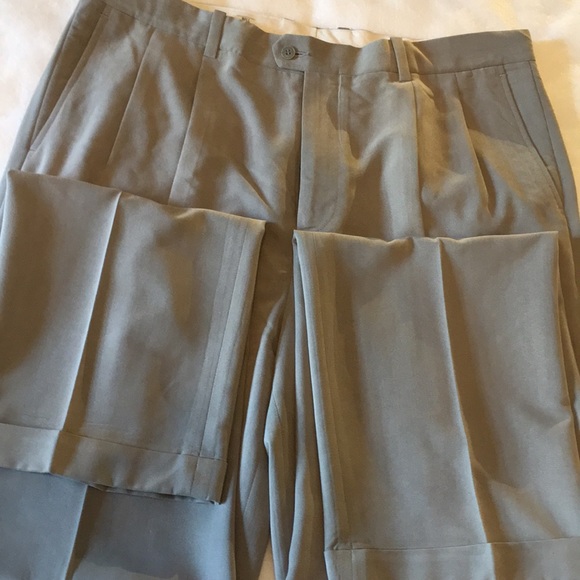 Men’s dress pants 2 pair - Picture 7 of 7